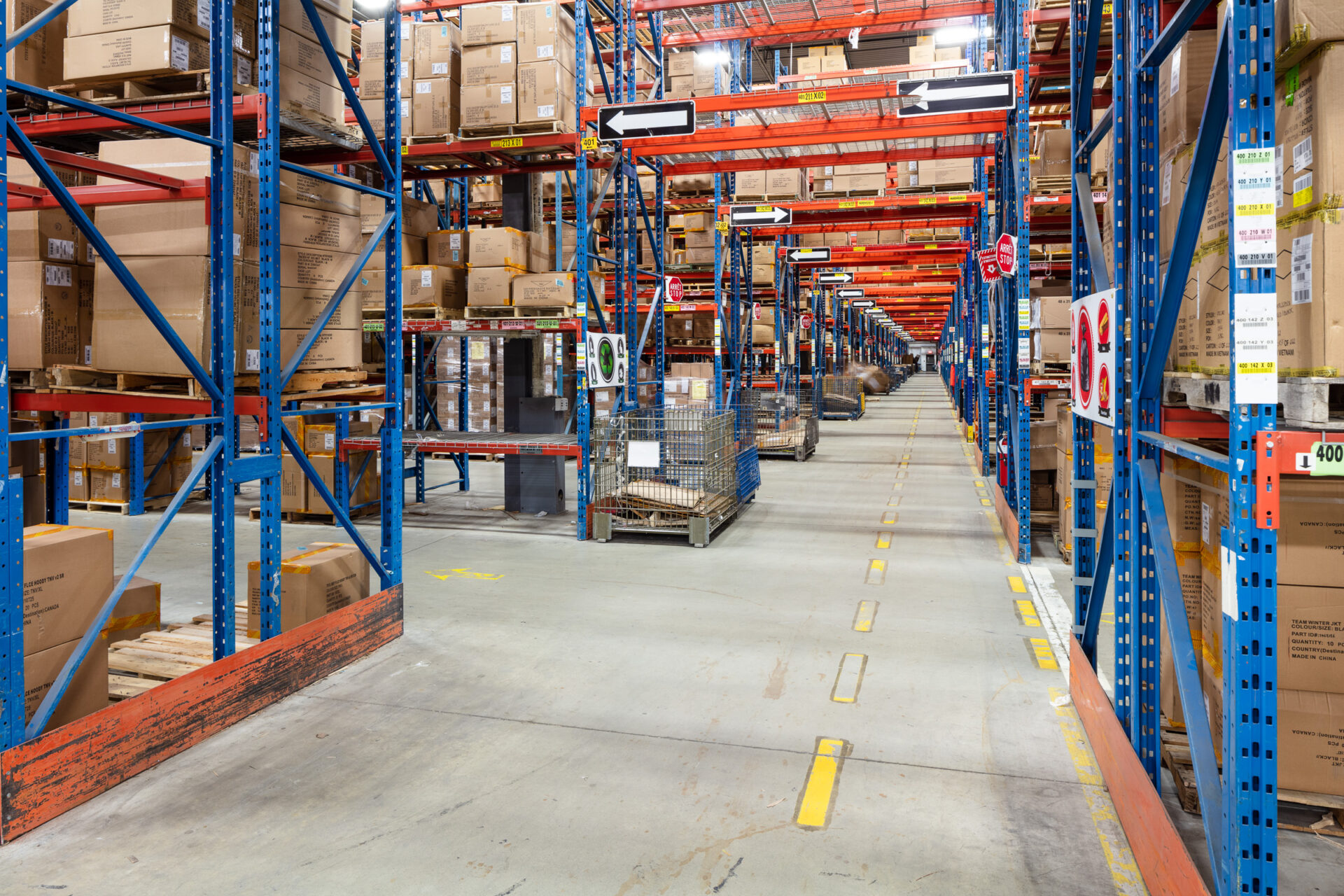 Your Comprehensive Guide to Warehouse Aisles